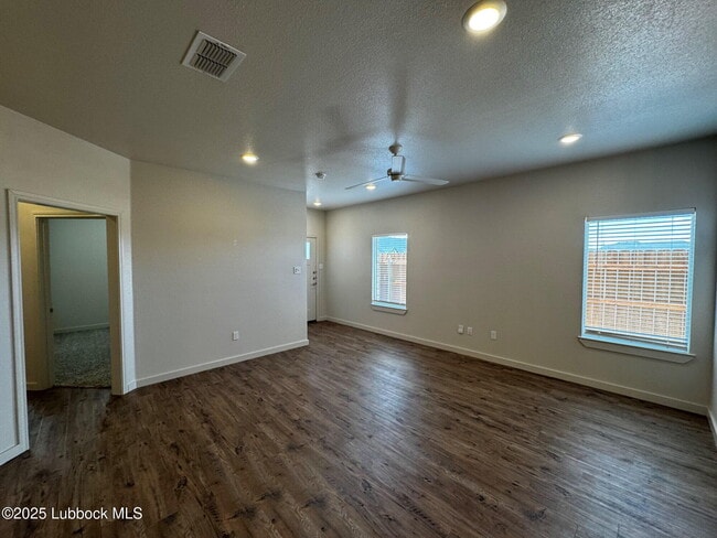 Building Photo - 10917 Abbeville Ave