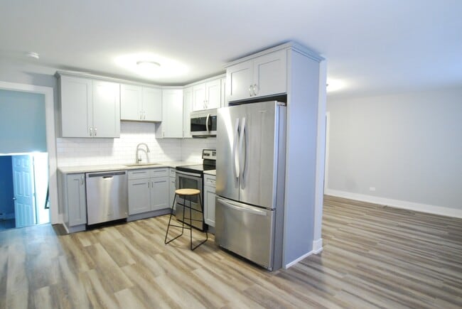 Foto del edificio - 3030 Prairie St