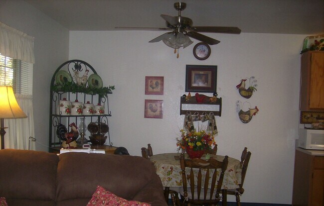 Foto del edificio - 101 Seniors Ave