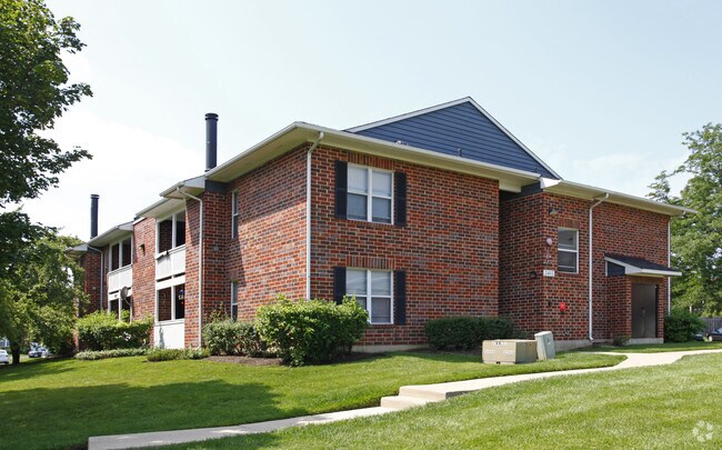 Ashton Apartments Apartments Arlington Heights, IL