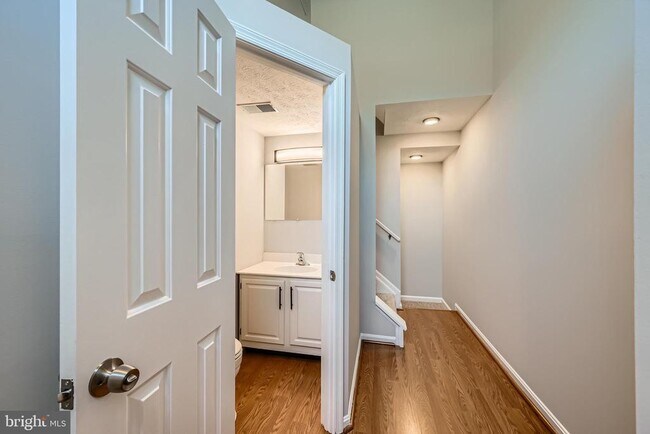 Foto del edificio - 824 Century St