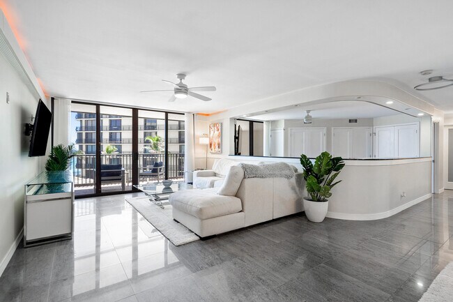 Foto del edificio - 3610 S Ocean Blvd