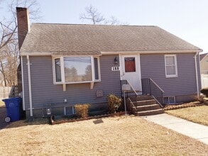 Building Photo - 188 Lexington St