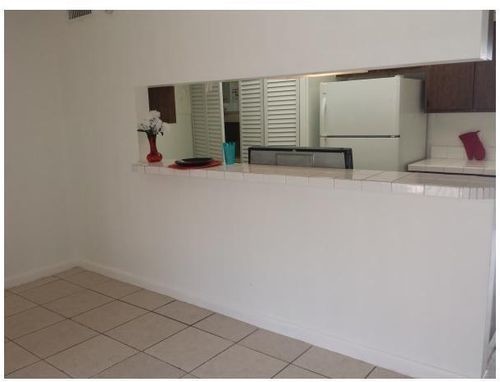 Foto del edificio - 4505 Treehouse Ln
