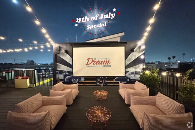 Outdoor Cinema - The Dream on Tamarind
