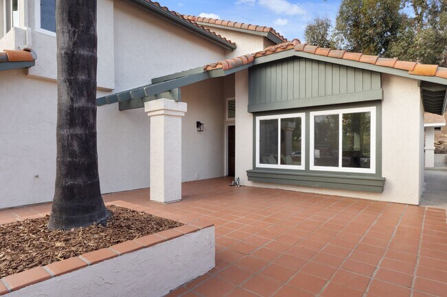 Building Photo - Exclusive Coastal Living: Remodeled 4 Bed Home in Tamarack Point, Carlsbad
