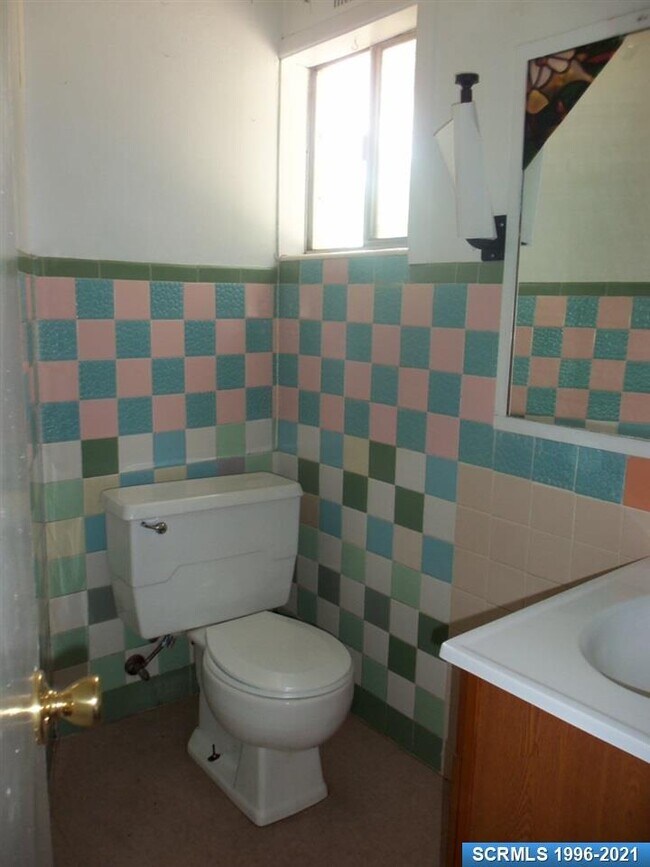Building Photo - 207 US-180