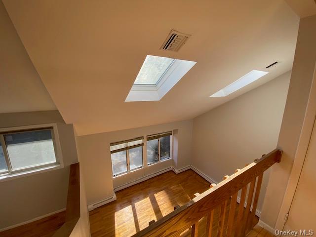 Foto del edificio - 21 Braemar Ln