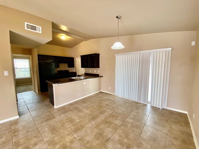 Building Photo - 12873 Hueco Mine Dr