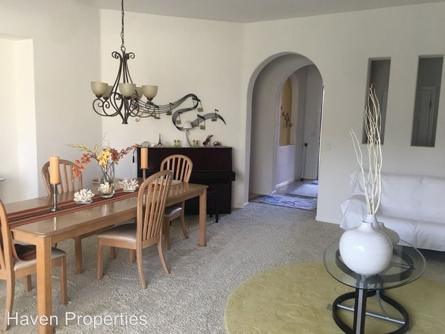 Building Photo - 3 br, 2.5 bath House - 2060 Beckett Drive