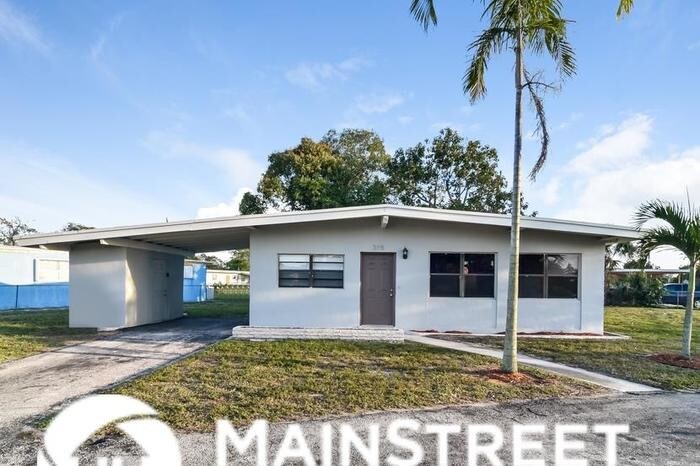 Primary Photo - 315 NW 33rd Ave