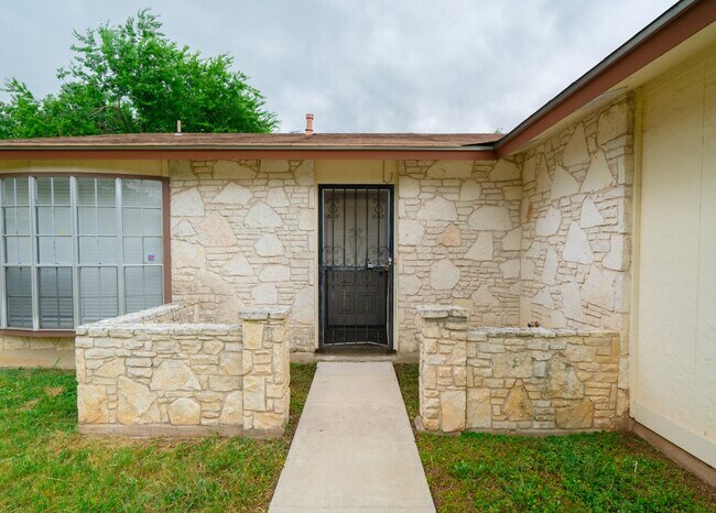 Building Photo - Home for Rent