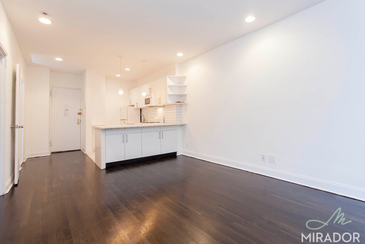 116 Thompson St Unit 2A, New York, NY 10012 Room for Rent in New