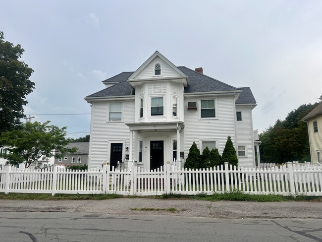 Building Photo - 29 11th Ave