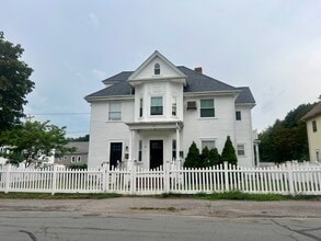 Building Photo - 29 11th Ave