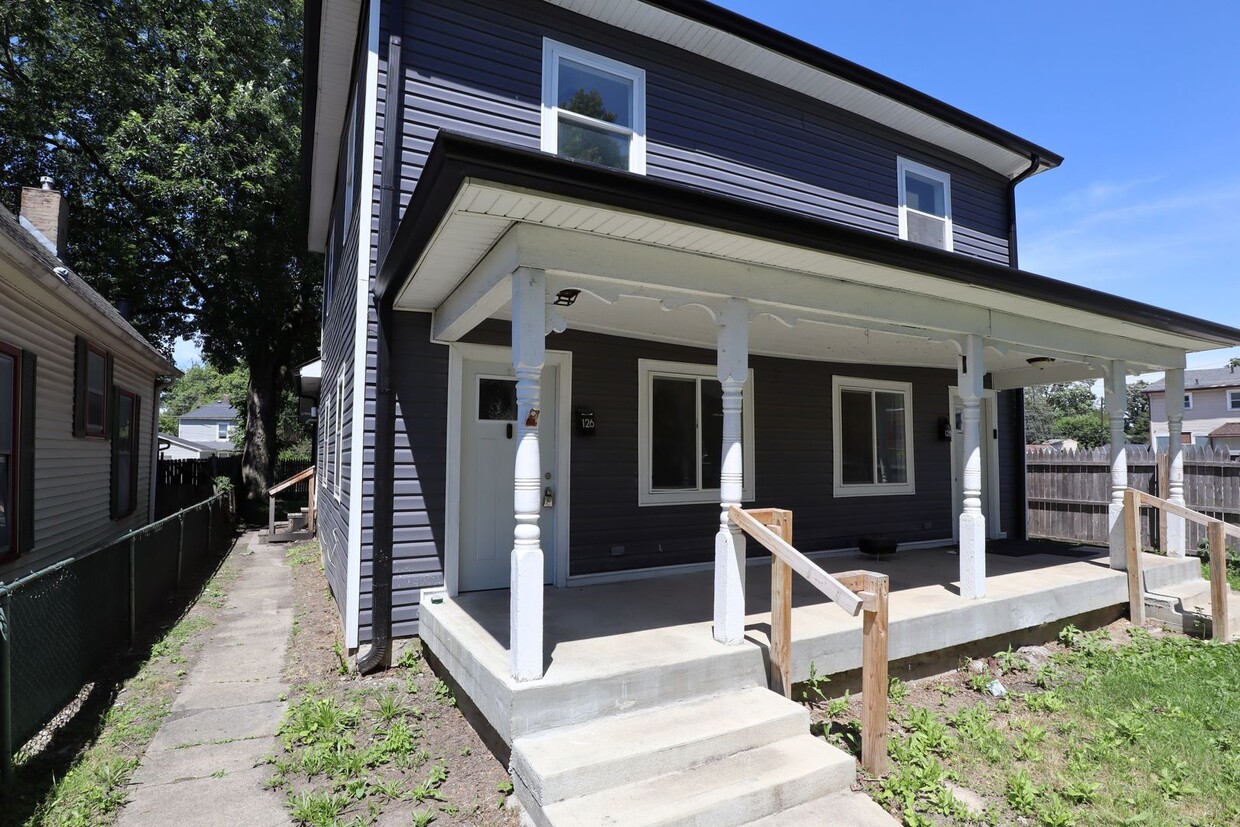 Photo - 126 & 128 N Colorado Ave