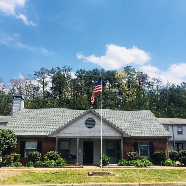 Building Photo - The Homestead