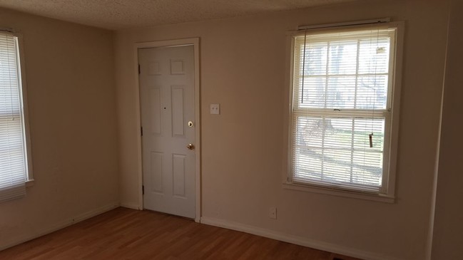 Foto del edificio - Cozy 3 bdedroom