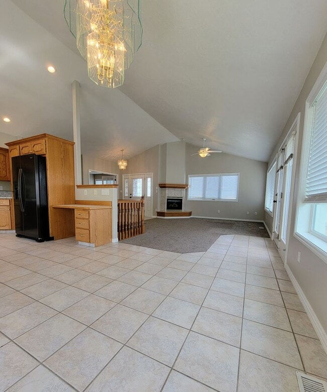 Building Photo - Beautiful, Custom Home in Comore Loma on 2 Acre Lot!  4 Beds, 3 Baths by Real Property Management