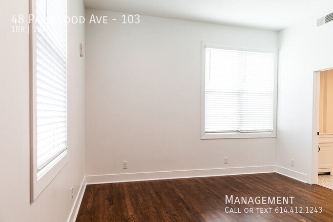 Foto del edificio - 48 Parkwood Ave