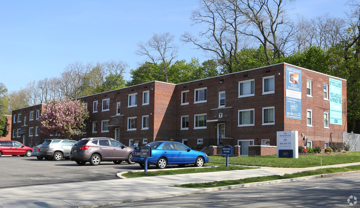 Building Photo - Wyndmoor Gardens