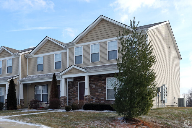 Building Photo - Greendale Townhomes