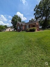 Building Photo - 1780 29th Avenue Dr NE