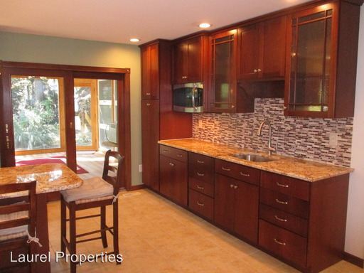 Building Photo - 977 Waterview Dr