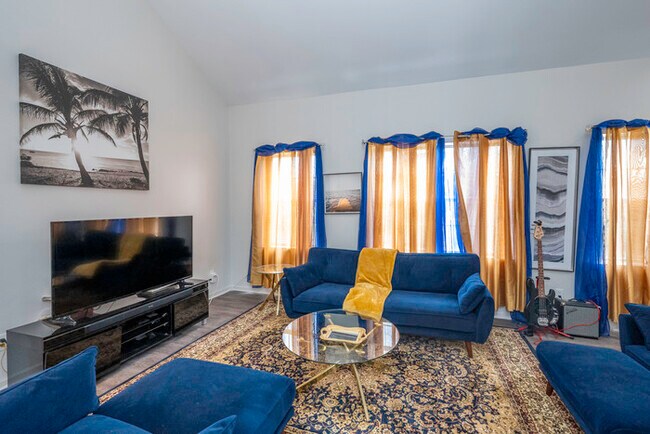 Foto del edificio - 2928 Prince Hall Dr