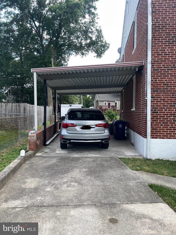 Foto principal - 2303 Halcyon Ave