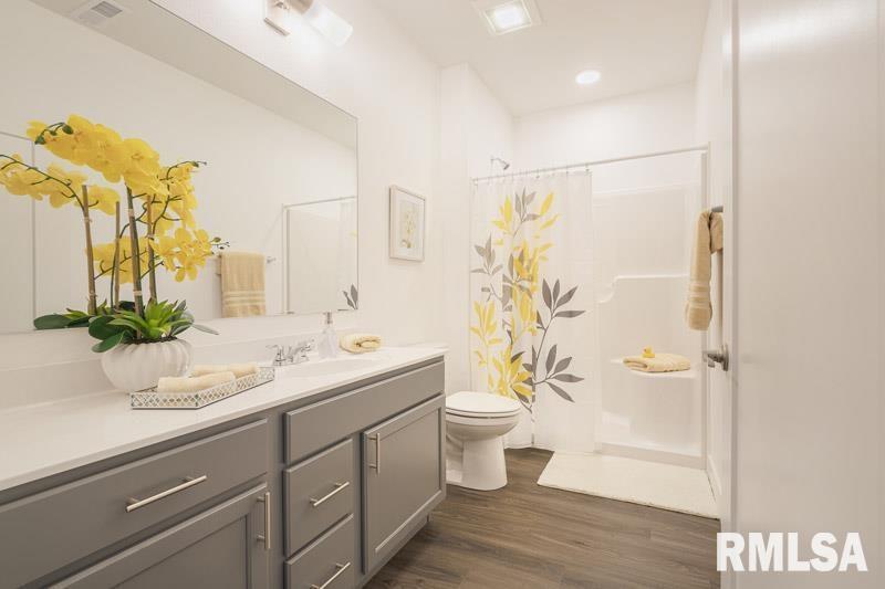 Foto del edificio - 801 Bend Blvd