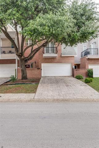 Foto del edificio - 5709 Lewis St