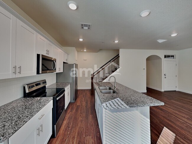 Building Photo - 83 Foxridge Swings Ln