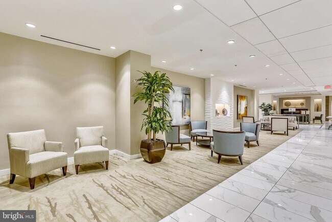 Foto del edificio - 5101 River Rd