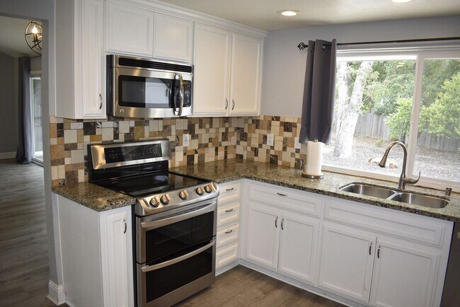 Foto del edificio - 7704 Conquistador Ct