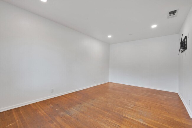 Foto del edificio - Cozy 3 Bedroom Home in Northeast San Antonio