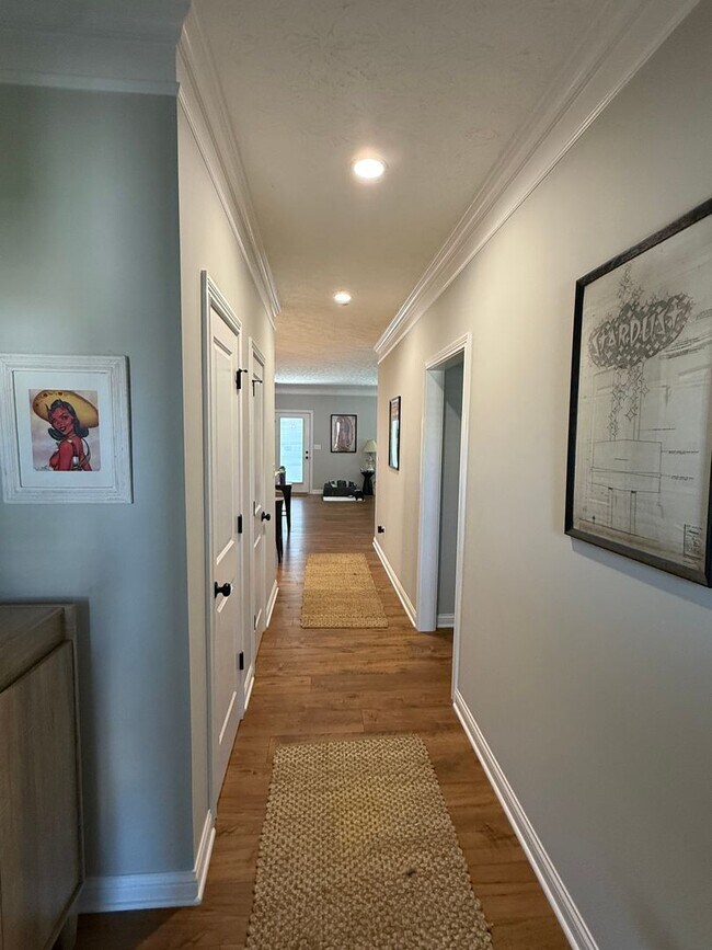 Foto del edificio - 128 Aiden Ln