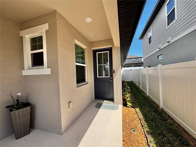 Building Photo - 2248 Treasure Hill St