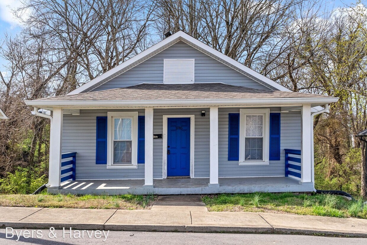 1016 Coulter St, Clarksville, TN 37040 House Rental in Clarksville
