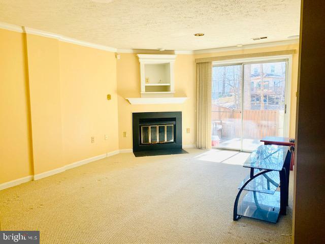 Building Photo - 15483 Cliffview Dr