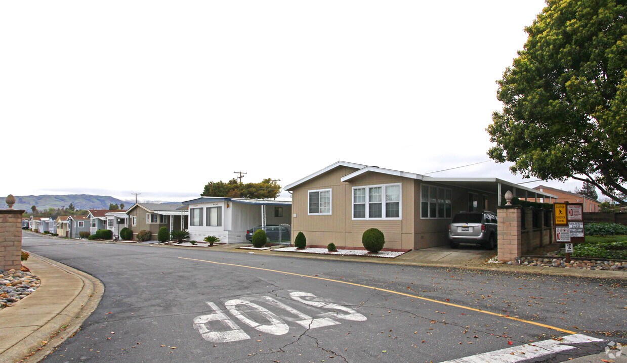 Foto del edificio - Riverbend Mobile Home Park