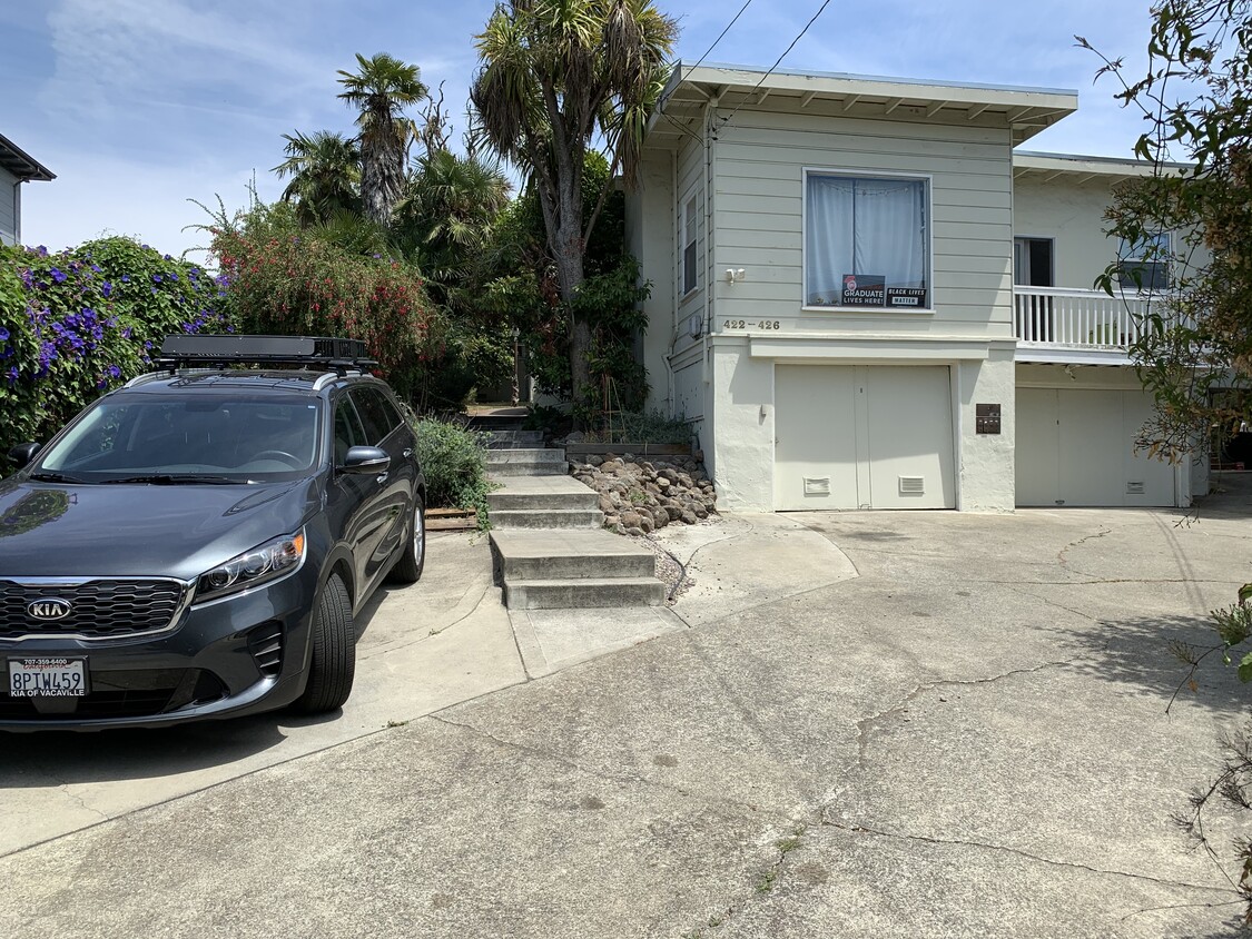 Property View - 426 Athol Ave
