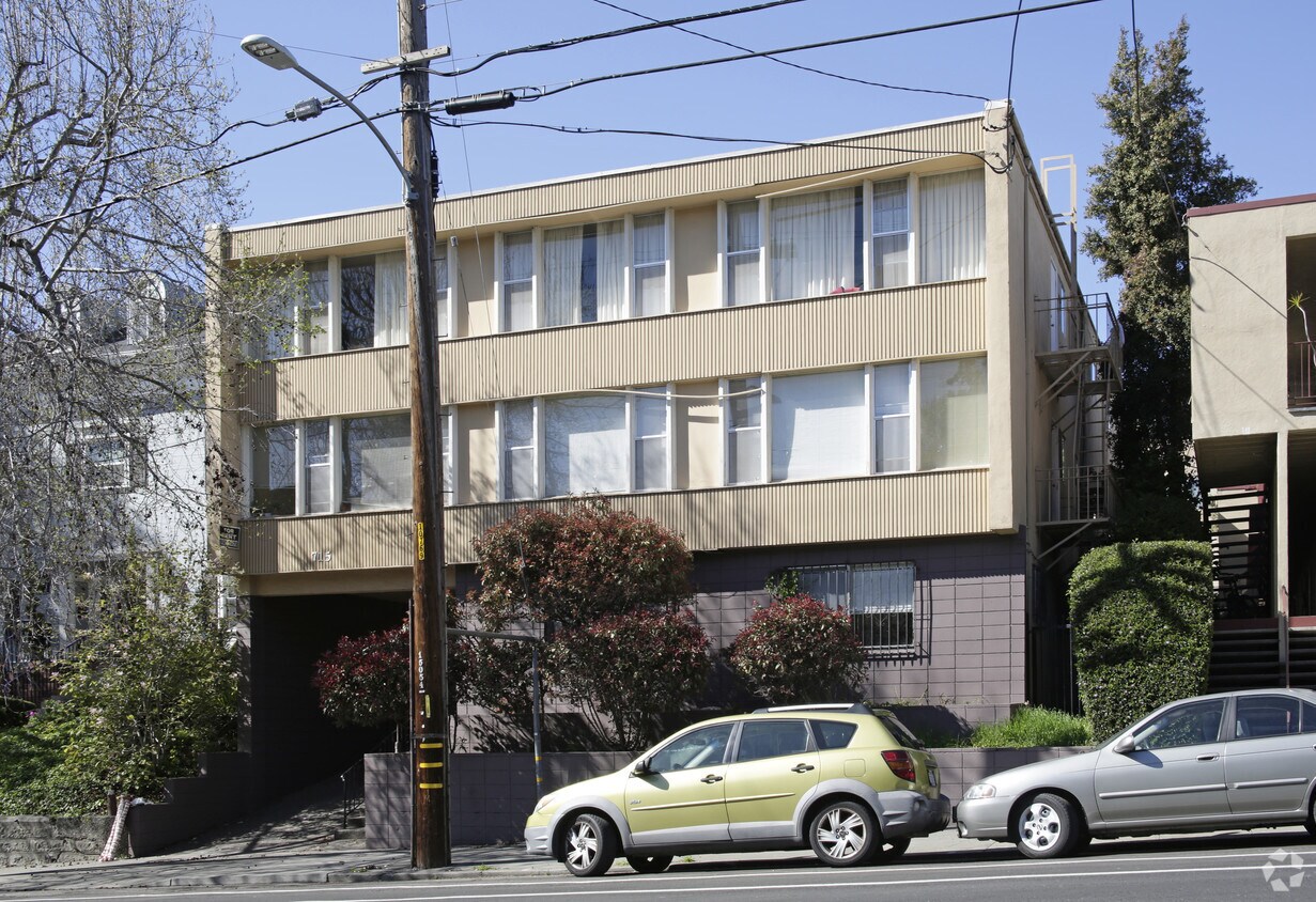 Foto del edificio - 715 Oakland Ave