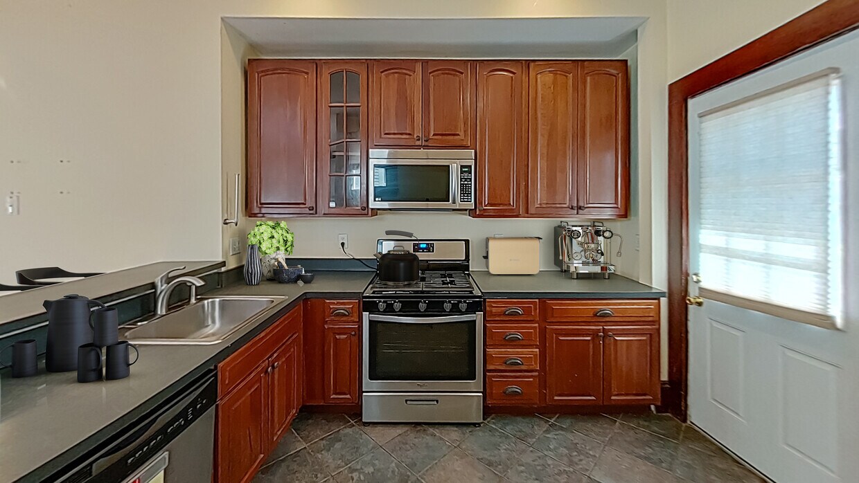 Foto principal - 124 Calumet St