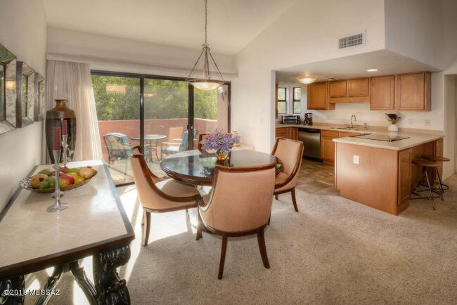 Foto del edificio - 5051 N Sabino Canyon Rd