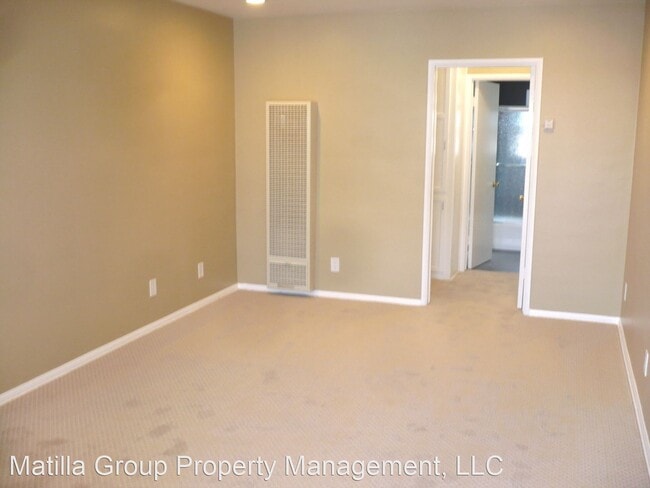 Building Photo - 12000 Mitchell Ave