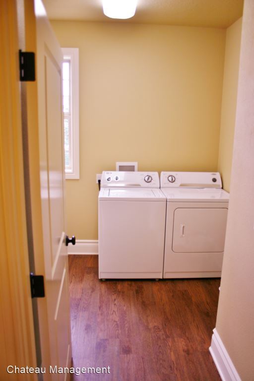 Foto del edificio - 5 br, 6 bath House - 3804 SW West Hills Rd.