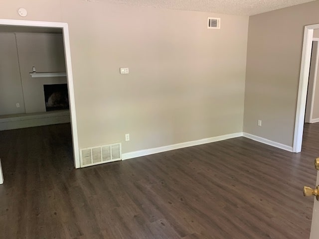 Building Photo - Single family home