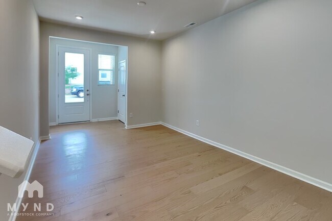 Foto del edificio - 6005 Longar Ln