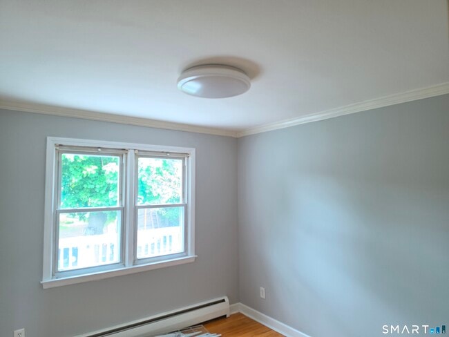 Building Photo - 64 Wislock St